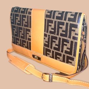 VINTAGE Fendi Cross BodyBag / Purse (pre 1980s)